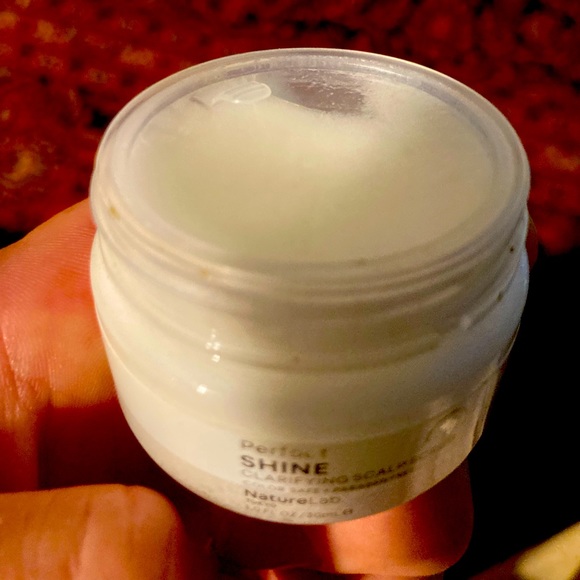 Perfect shine clarifying scalp scrub- Nature lab - Picture 5 of 5